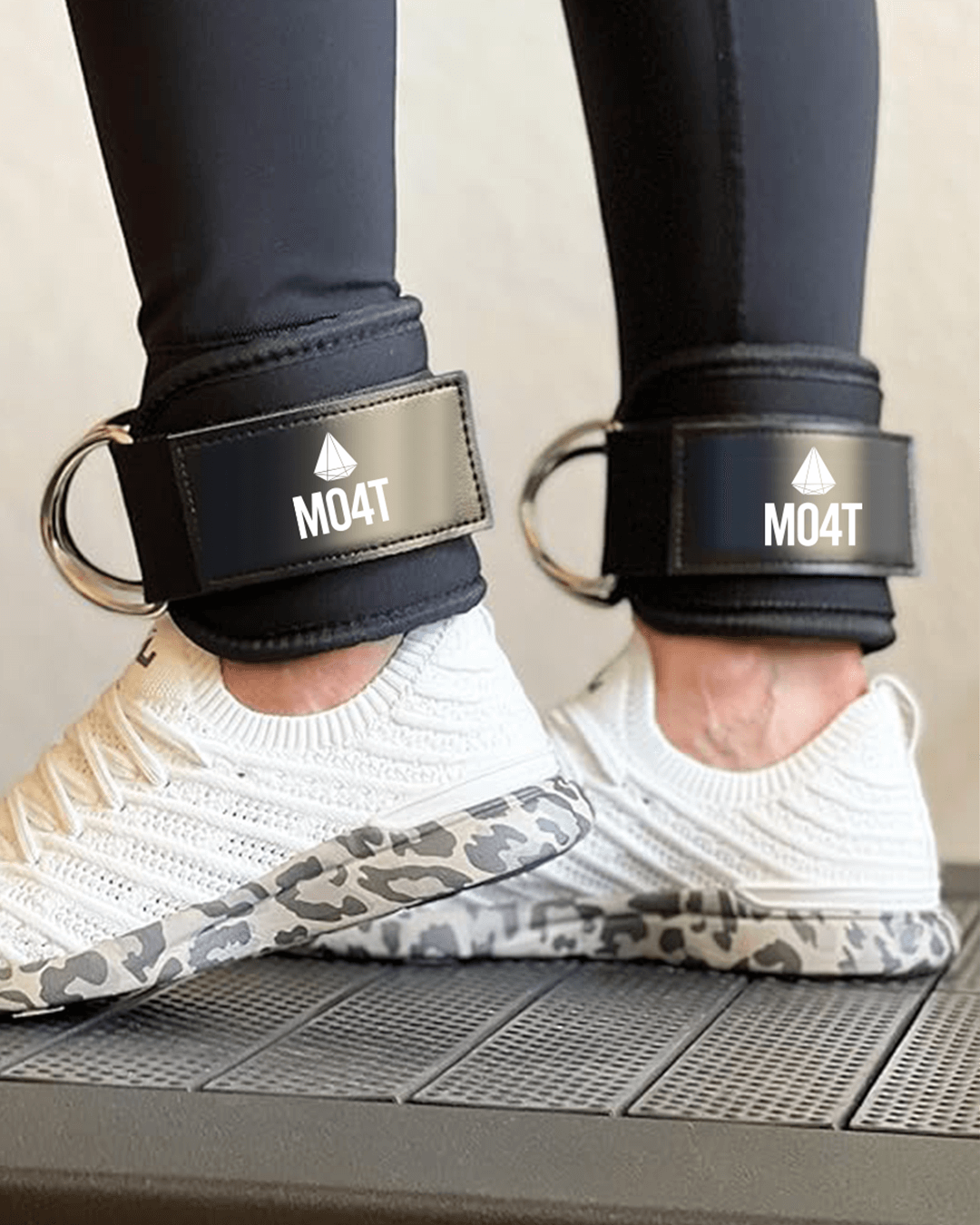 MO4T Ankle Straps