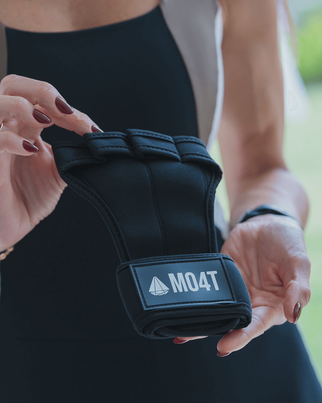 MO4T Training Gloves